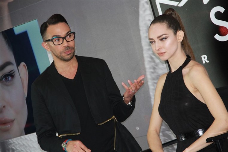 M.A.C SS15 Trends Presentation 